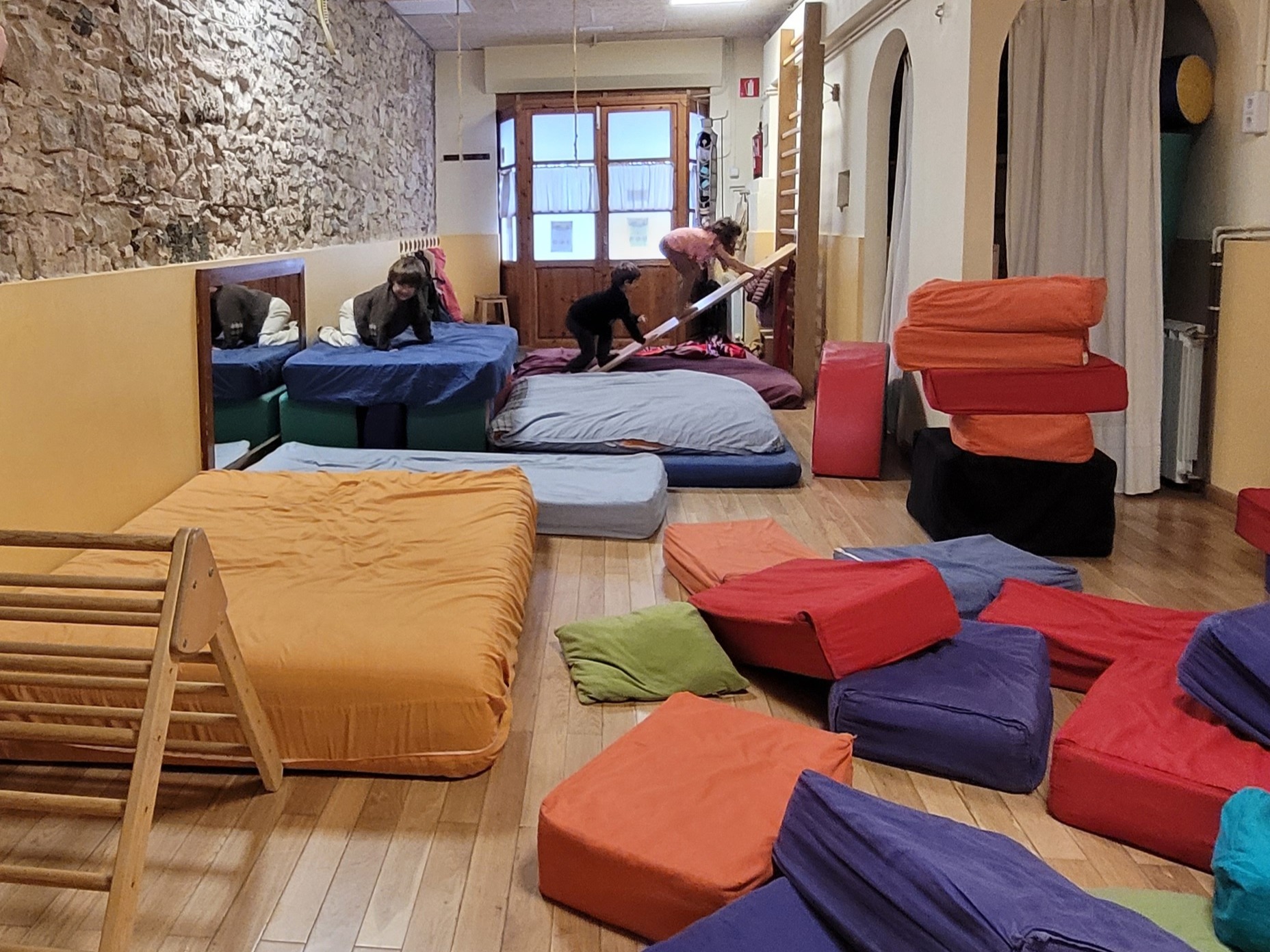 Sala de pedra — detall